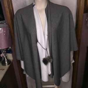 Marc New York Cape Shawl Gray Pom Pom tie OS